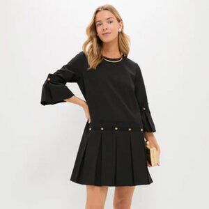 Tuckernuck Kennedy Dress black with gold hardware pleated short sleeve XXL